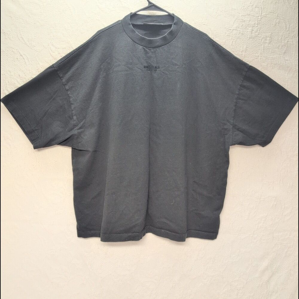 Fear Of God Essentials Men's Crew Neck Oversized Jet Black Tee Shirt XL Sm Logo